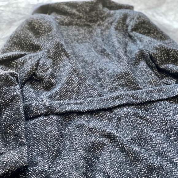 T Tahari Black Herringbone Wool-Blend Trench Coat - Picture 4 of 12